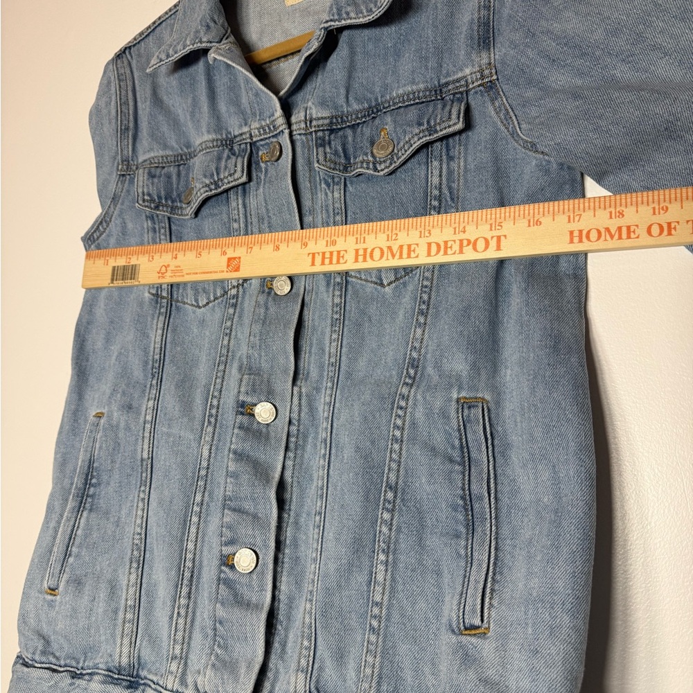 GAP Light Blue Denim Trucker‎ Jacket - Picture 3 of 13